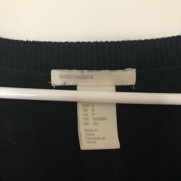 H&M Black Sweater - Picture 2 of 3